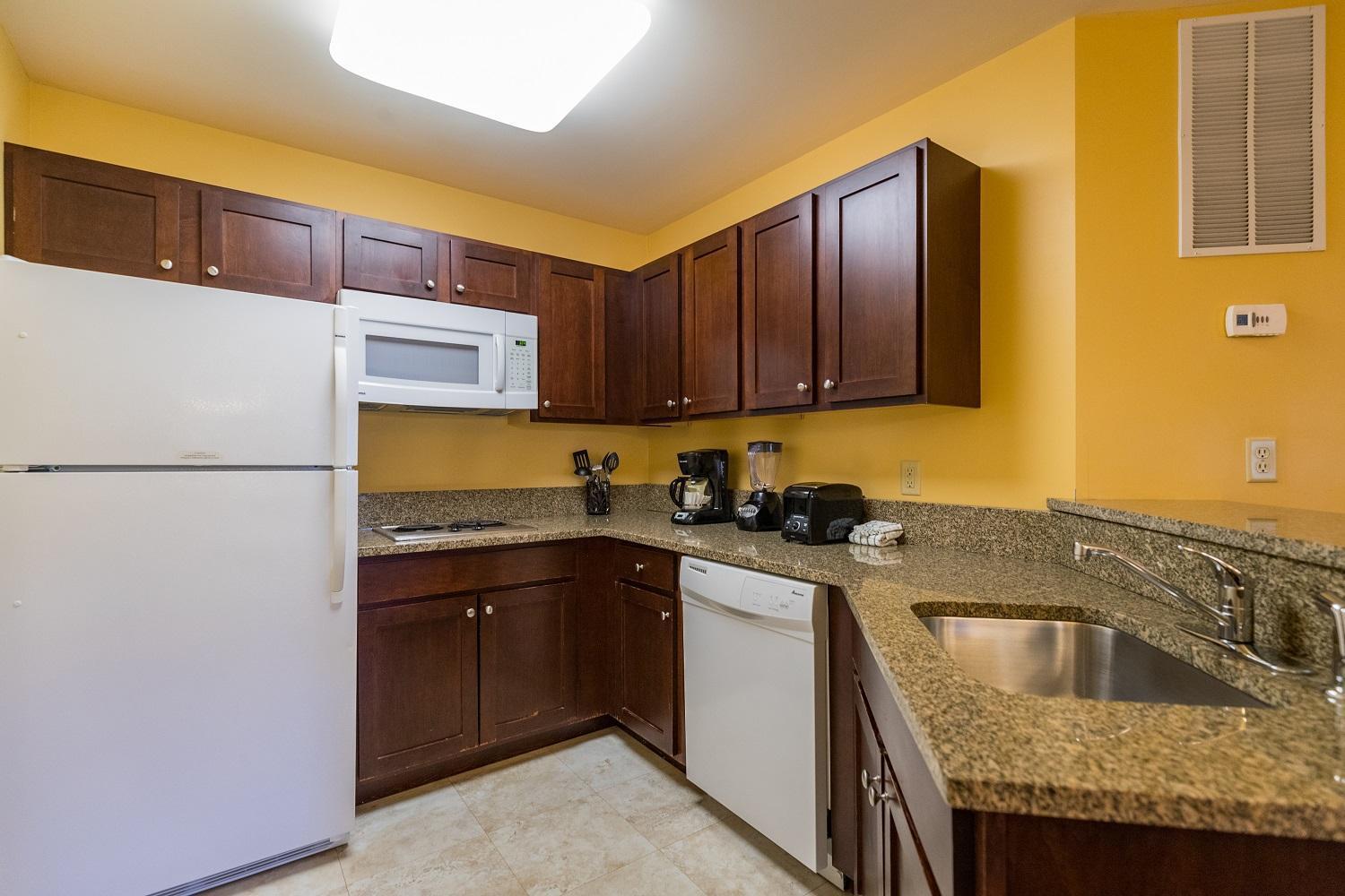 Vacation Village In The Berkshires Hancock Oda fotoğraf A typical kitchen in a Residence Inn